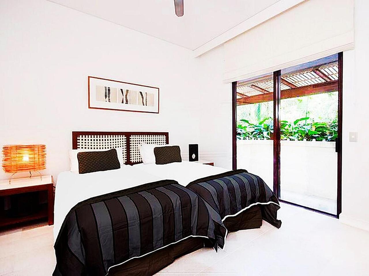 Temple 121 Modern Spacious Palm Cove 2 Brm 2 Bth Resort Apartment With Courtyard ภายนอก รูปภาพ