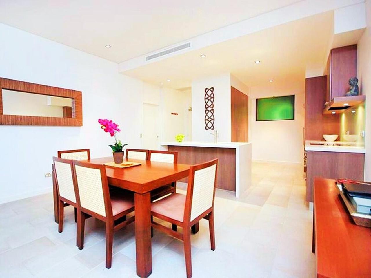 Temple 121 Modern Spacious Palm Cove 2 Brm 2 Bth Resort Apartment With Courtyard ภายนอก รูปภาพ